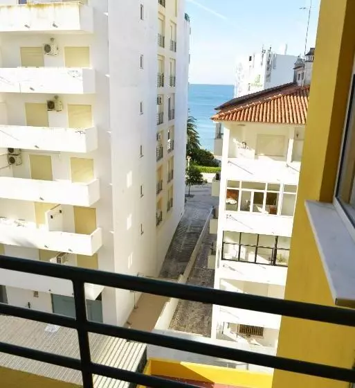 Apartamentos Turisticos Lindomar