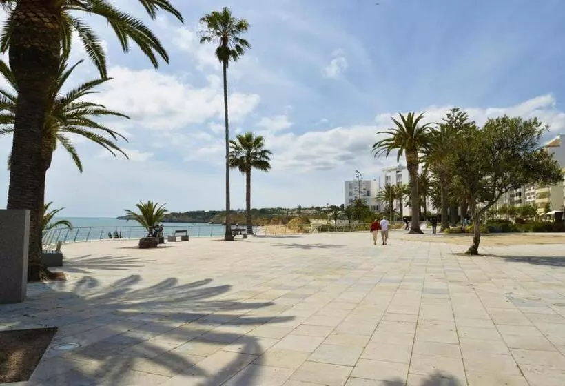 Apartamentos Turisticos Lindomar