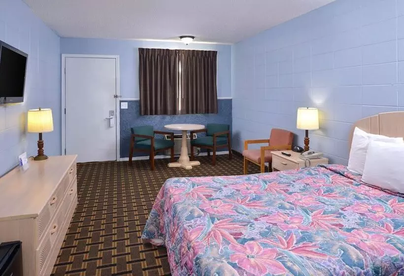 Отель Americas Best Value Inn & Suites Branson   Near The Strip