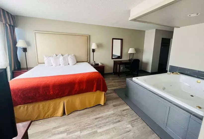 Hotel Baymont By Wyndham Keokuk