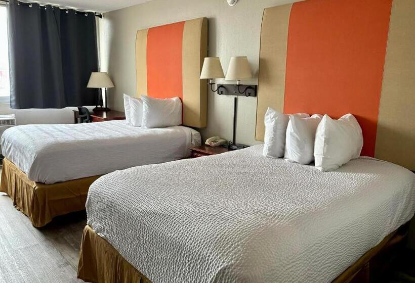 Отель Baymont By Wyndham Keokuk