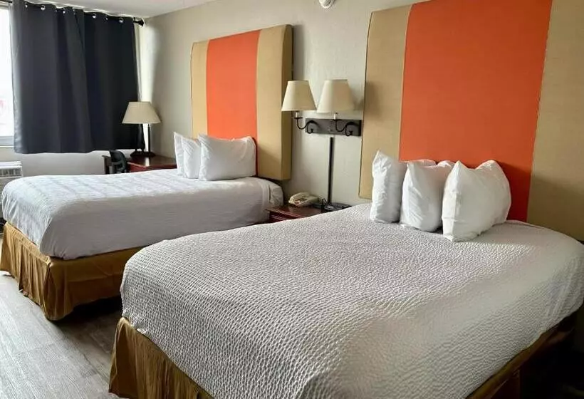 Hotel Baymont By Wyndham Keokuk