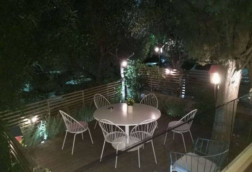 Coco Mat Hotel Nafsika