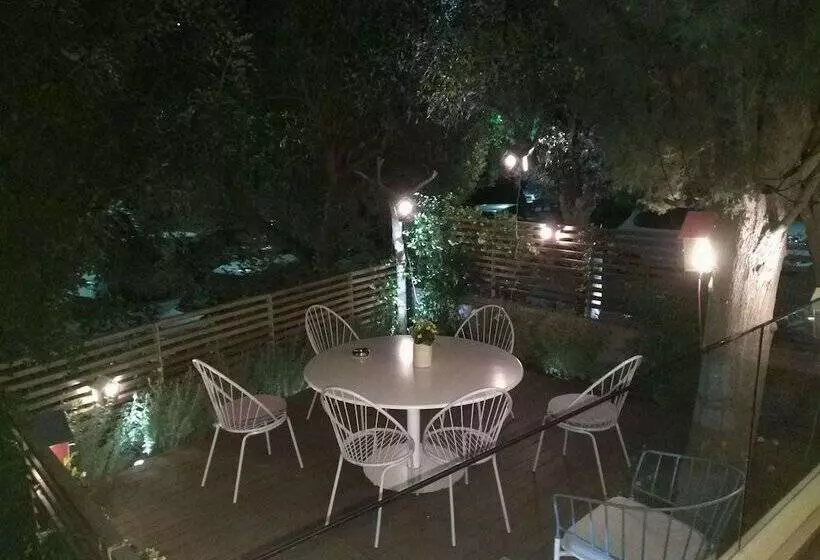 Coco Mat Hotel Nafsika