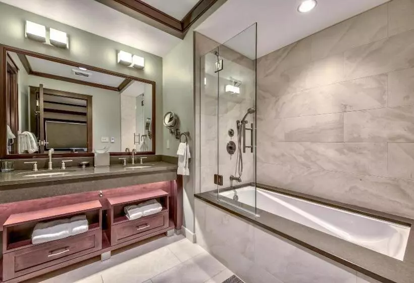 בית מלון כפרי Constellation Residences