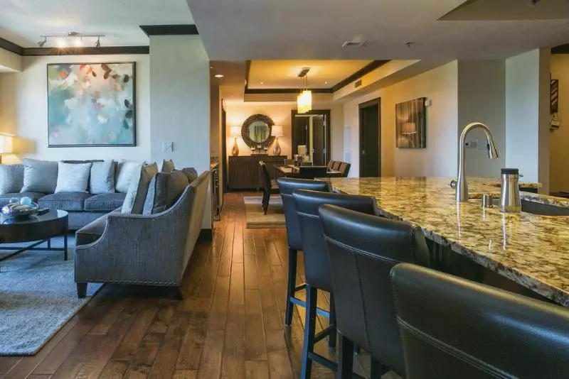 בית מלון כפרי Constellation Residences