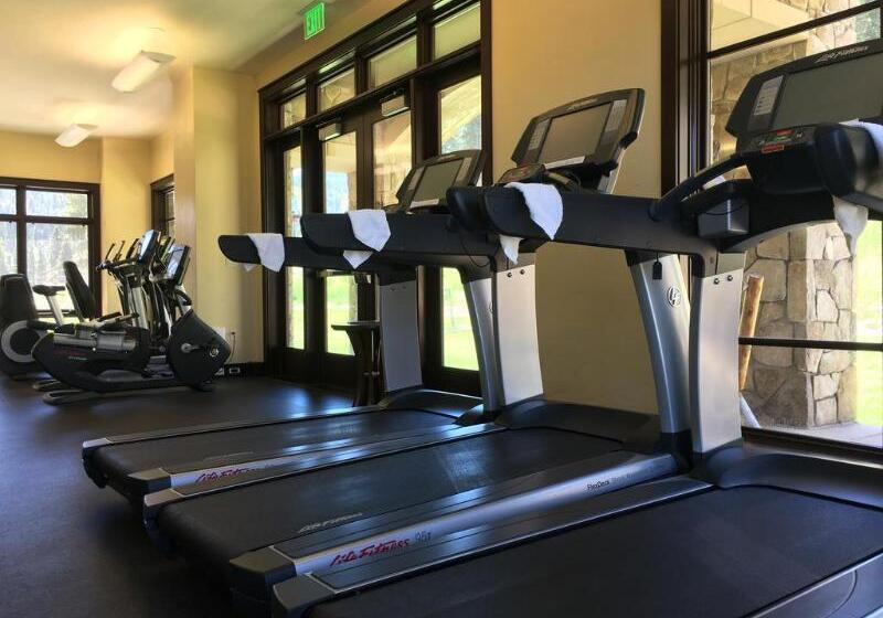 בית מלון כפרי Constellation Residences