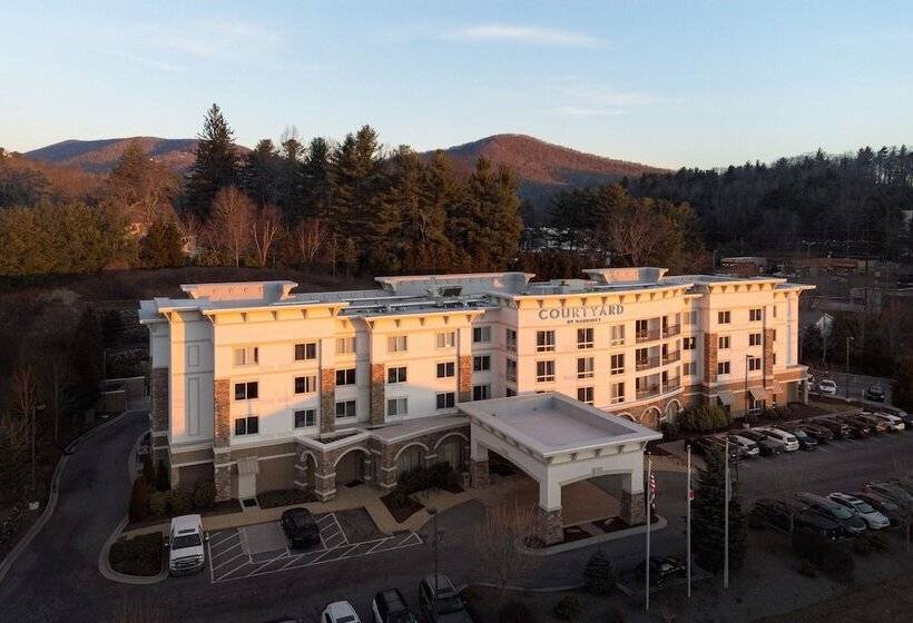 בית מלון כפרי Courtyard By Marriott Boone