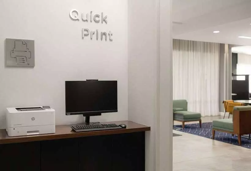 ホテル Courtyard By Marriott Boone