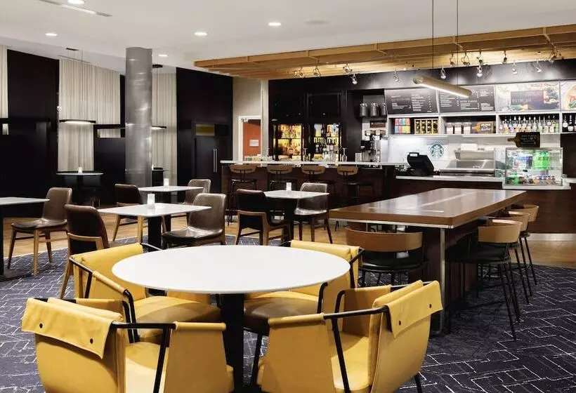 ホテル Courtyard By Marriott Boone