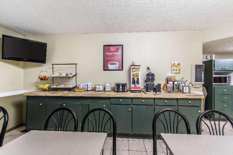 בית מלון כפרי Budgetel Inn