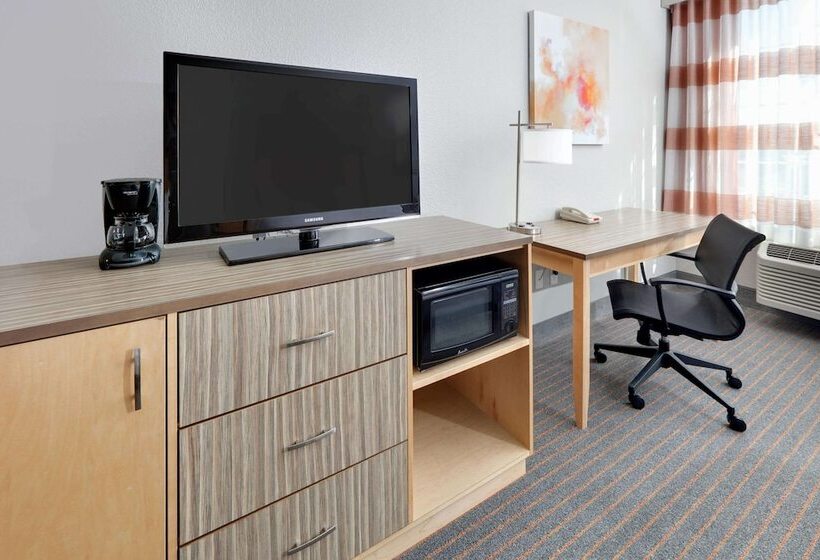 酒店 La Quinta By Wyndham Dallas Love Field