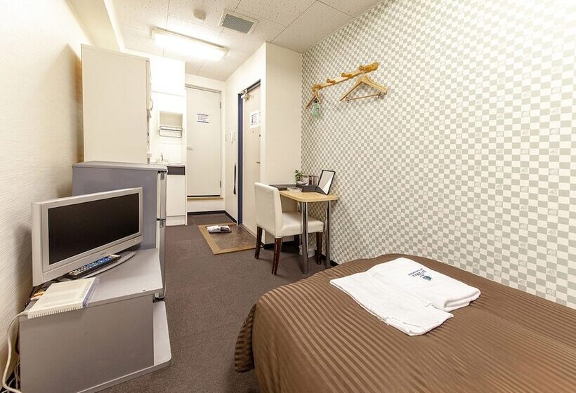 Hotelli Livemax Budget Nippori