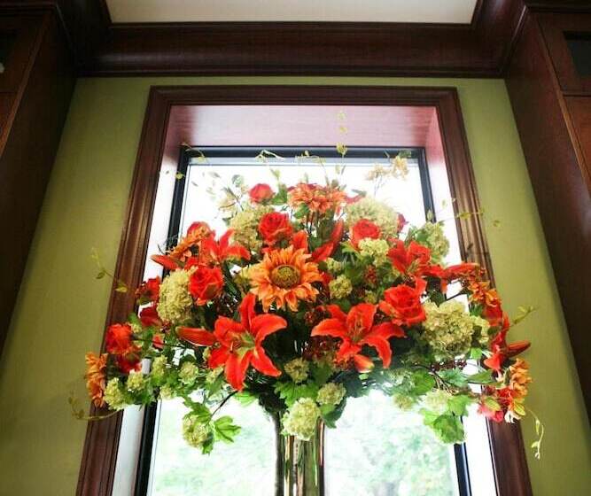 Отель Main Street Inn