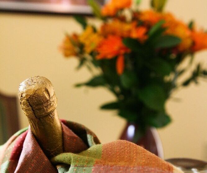 Отель Main Street Inn