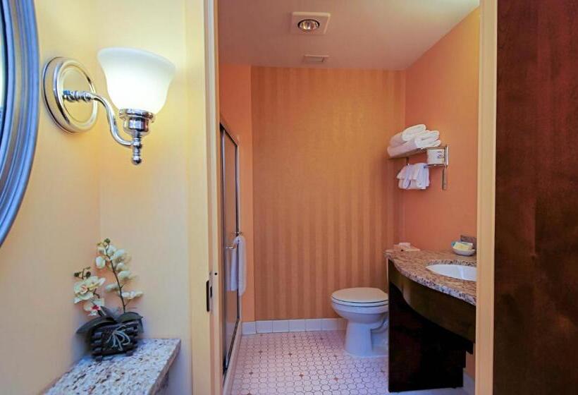 Отель Main Street Inn