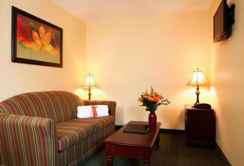 ホテル Main Street Inn