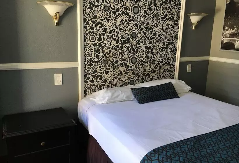 ホテル Salina Long Beach