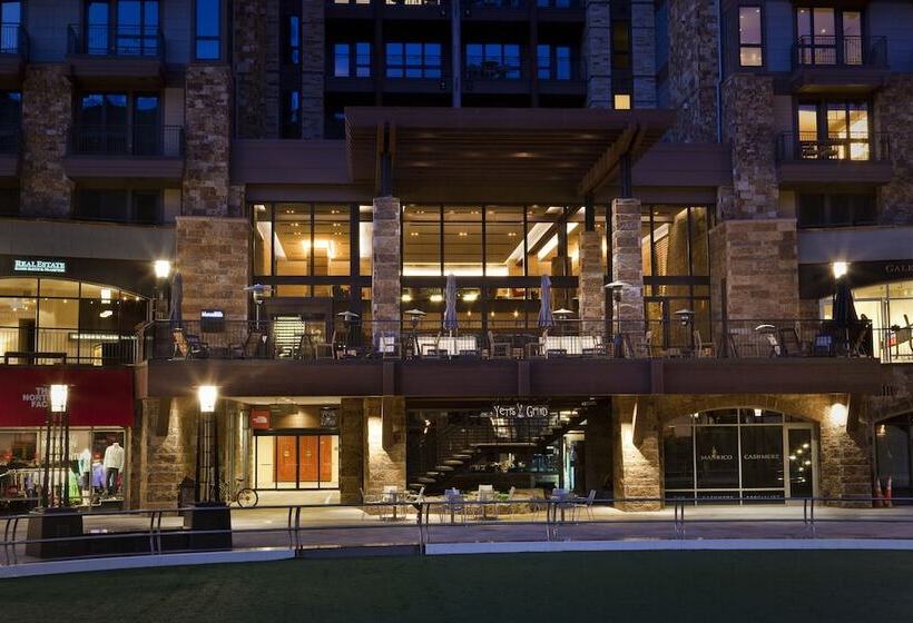 فندق Solaris Residences