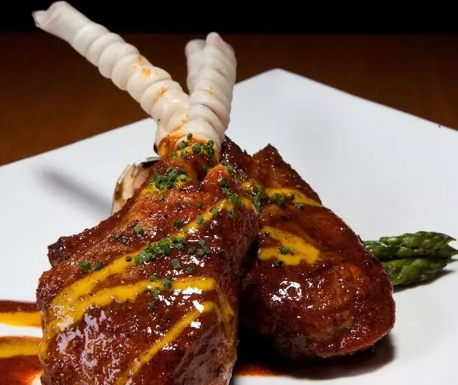 فندق Solaris Residences