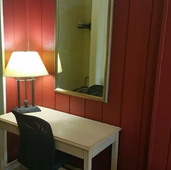 汽车旅馆  Rodeway Inn