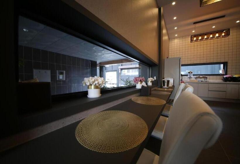 בית מלון כפרי Best In City