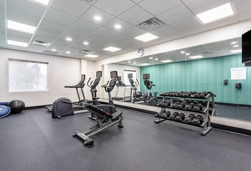 Szálloda Holiday Inn Express & Suites   Miramar, An Ihg