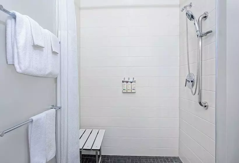 Hotelli Holiday Inn Express & Suites   Miramar, An Ihg