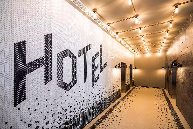 Hotelli Holiday Inn Express Melbourne Little Collins, An Ihg