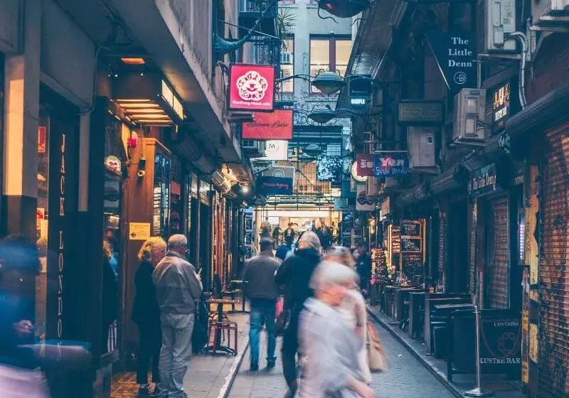 Hotelli Holiday Inn Express Melbourne Little Collins, An Ihg