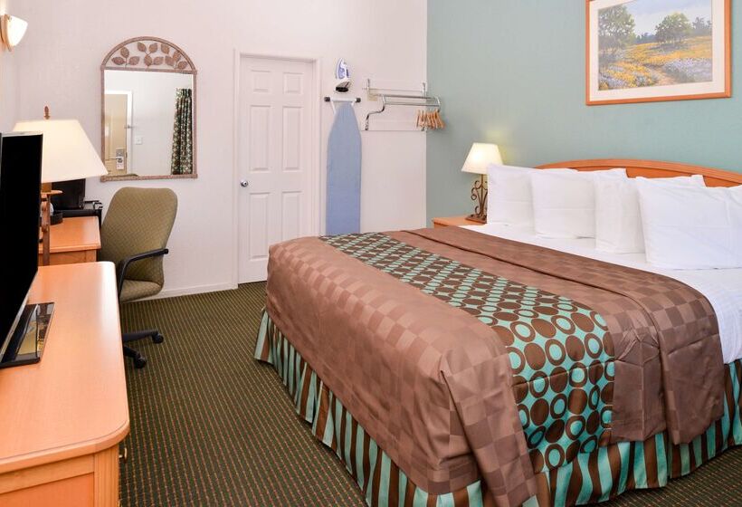 Отель Americas Best Value Inn Los Banos