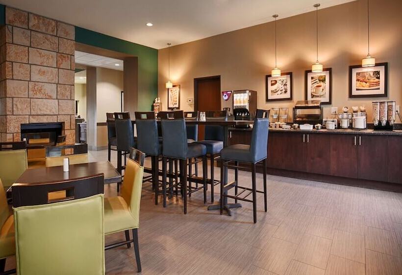 ホテル Best Western Plus Carrizo Springs Inn & Suites