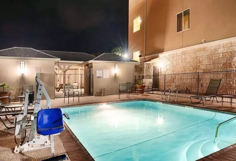 호텔 Best Western Plus Carrizo Springs Inn & Suites