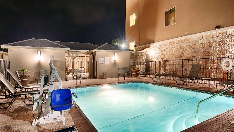 ホテル Best Western Plus Carrizo Springs Inn & Suites
