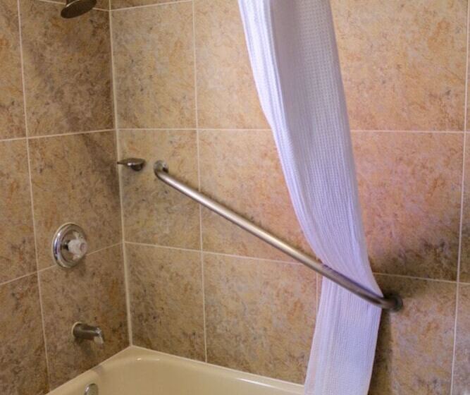 בית מלון כפרי Budget Inn