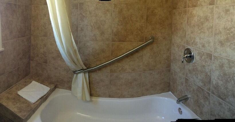 בית מלון כפרי Budget Inn