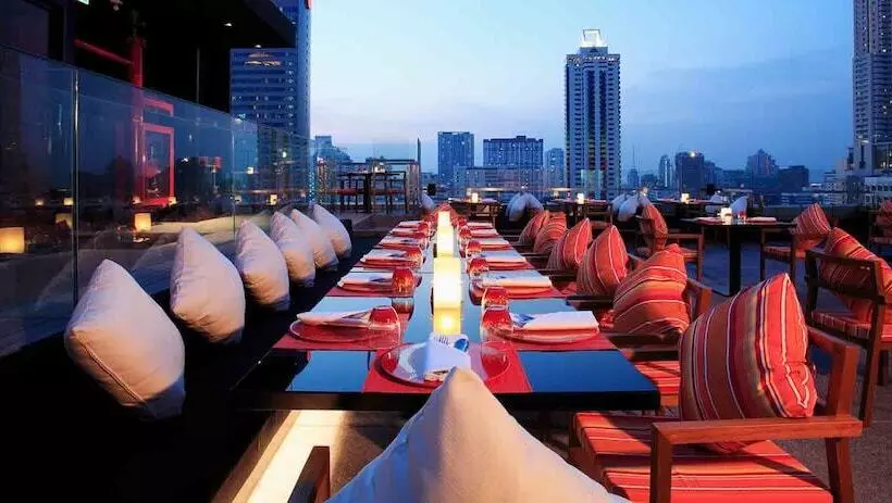 Centara Watergate Pavilion Hotel Bangkok