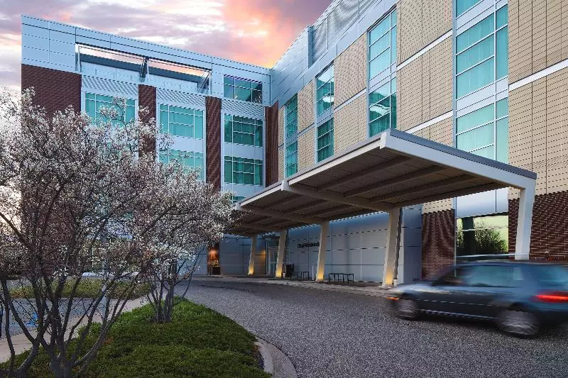 Отель Tulyp, Tapestry Collection By Hilton