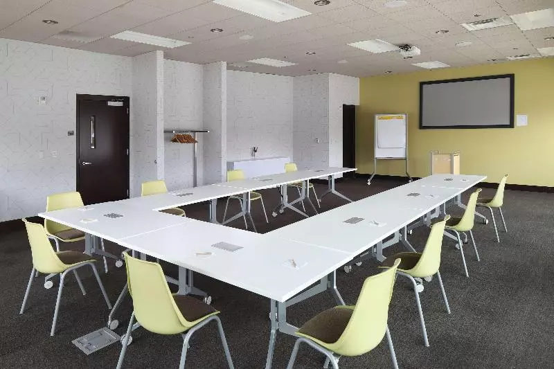 Отель Tulyp, Tapestry Collection By Hilton