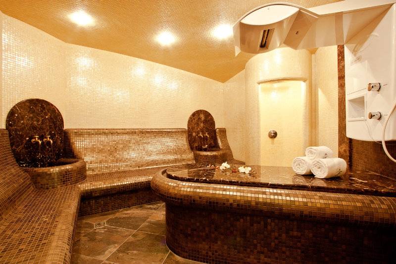 Earth & People Hotel & Spa Free Parking