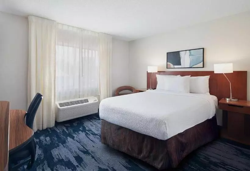 ホテル Fairfield Inn Huntsville