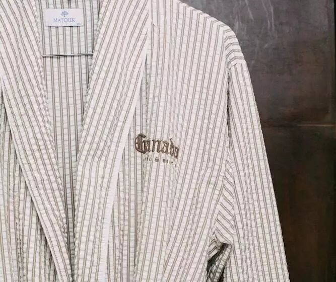 Granada Hotel & Bistro