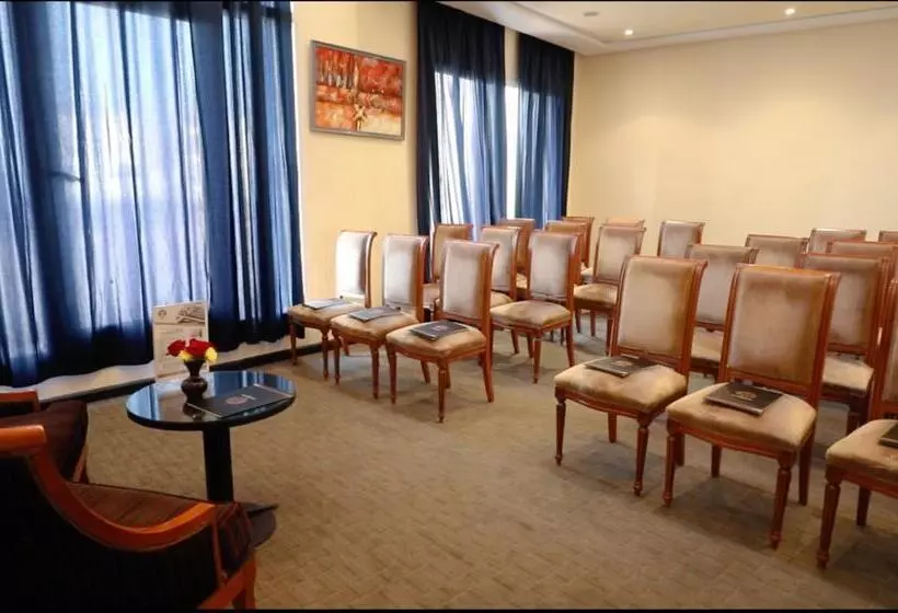 Hotel Grand Mogador Sea View & Spa