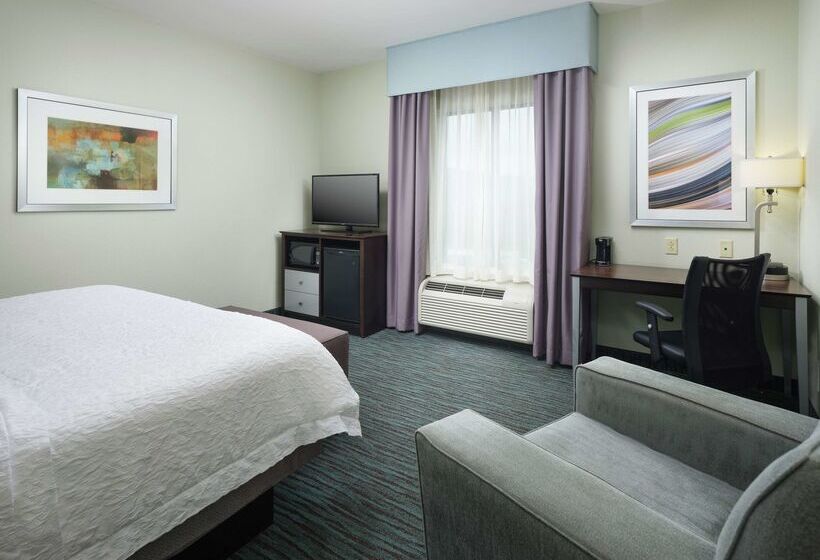 هتل Hampton Inn Chattanooga West/lookout Mountain
