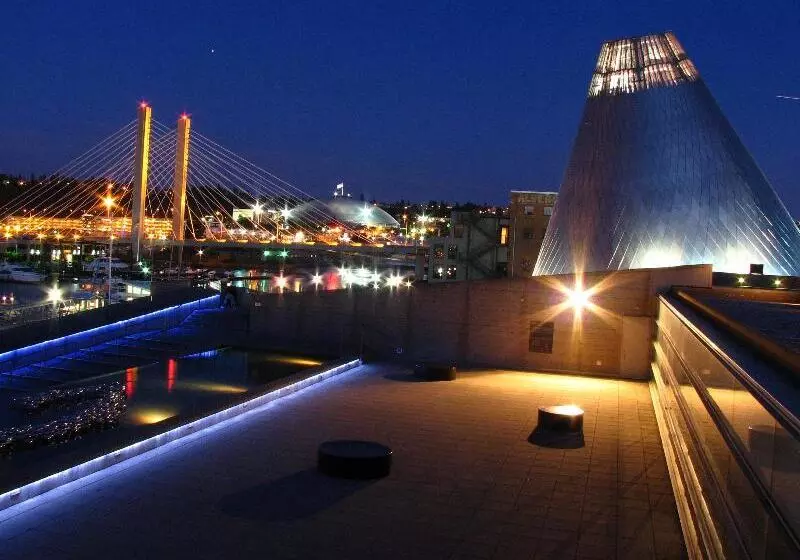 Hotel Holiday Inn Express & Suites Tacoma Downtown, An Ihg