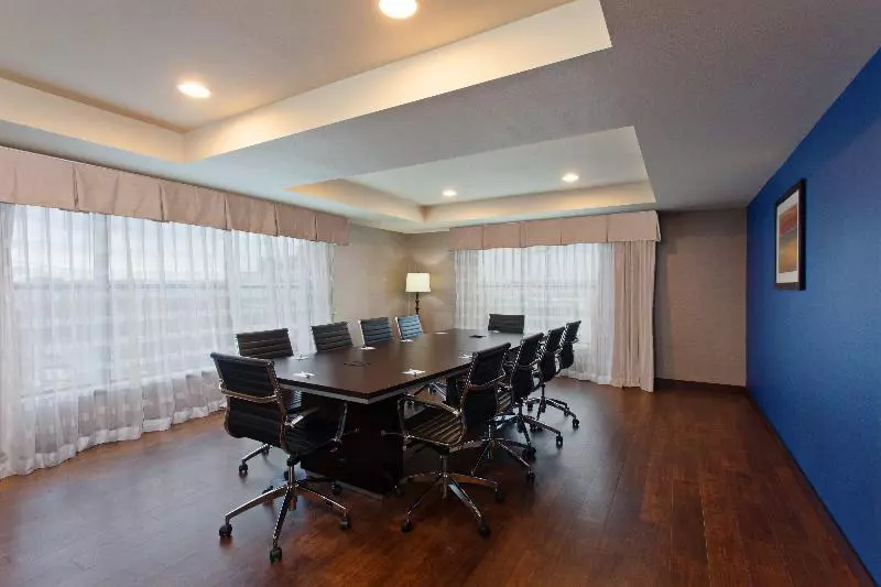 Hotel Holiday Inn Express & Suites Tacoma Downtown, An Ihg