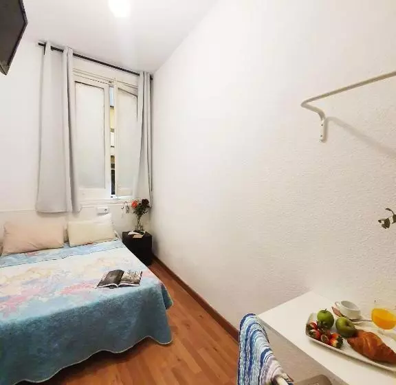 هتل Hostal Alicante