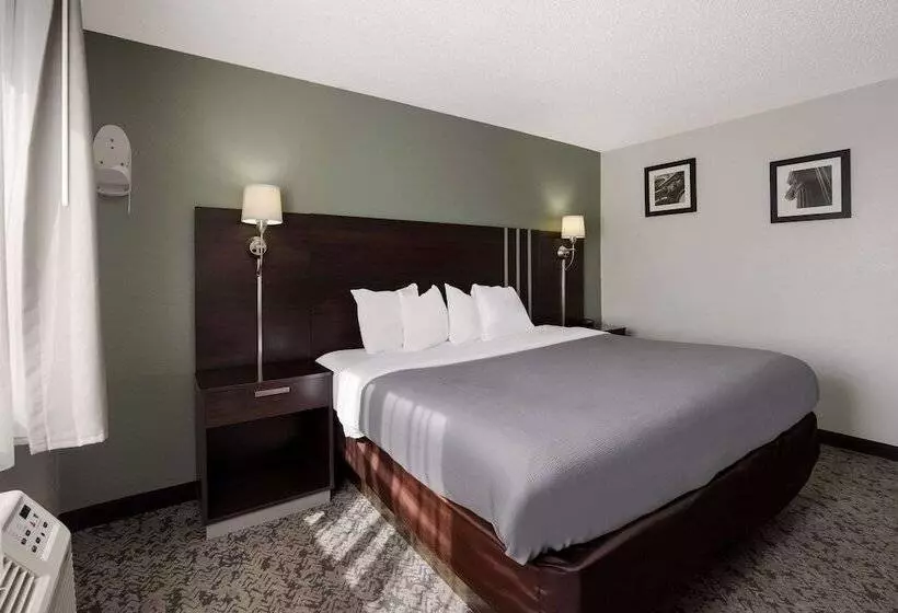 Hotelli Quality Inn Hall Of Fame