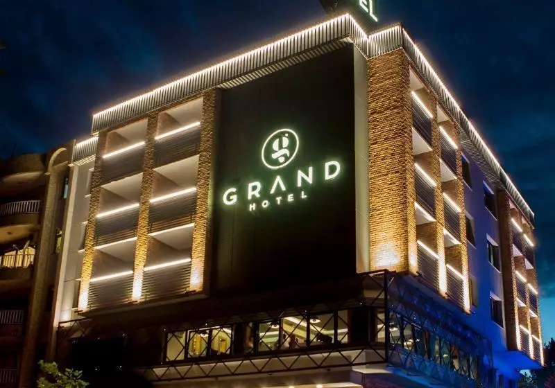 ホテル Sakarya Grand