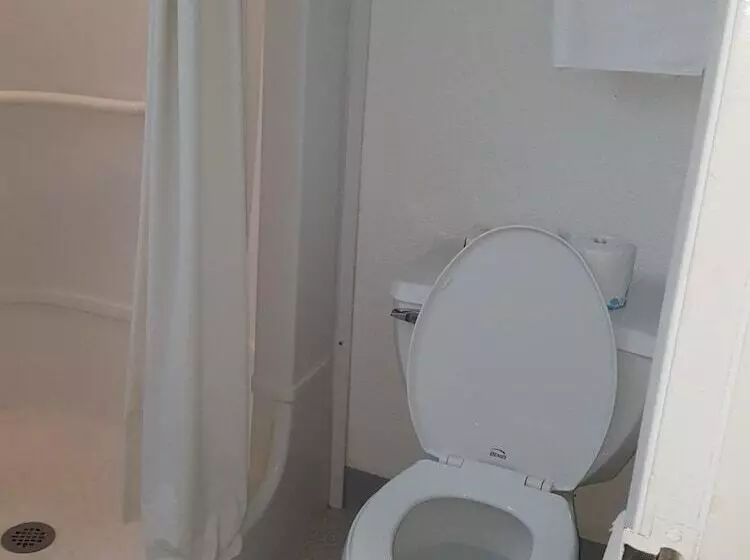 Отель Sioux City Inn